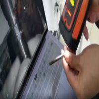 LVSCAN-RD-30工業(yè)掃碼槍識(shí)讀刀具煅燒二維碼案例